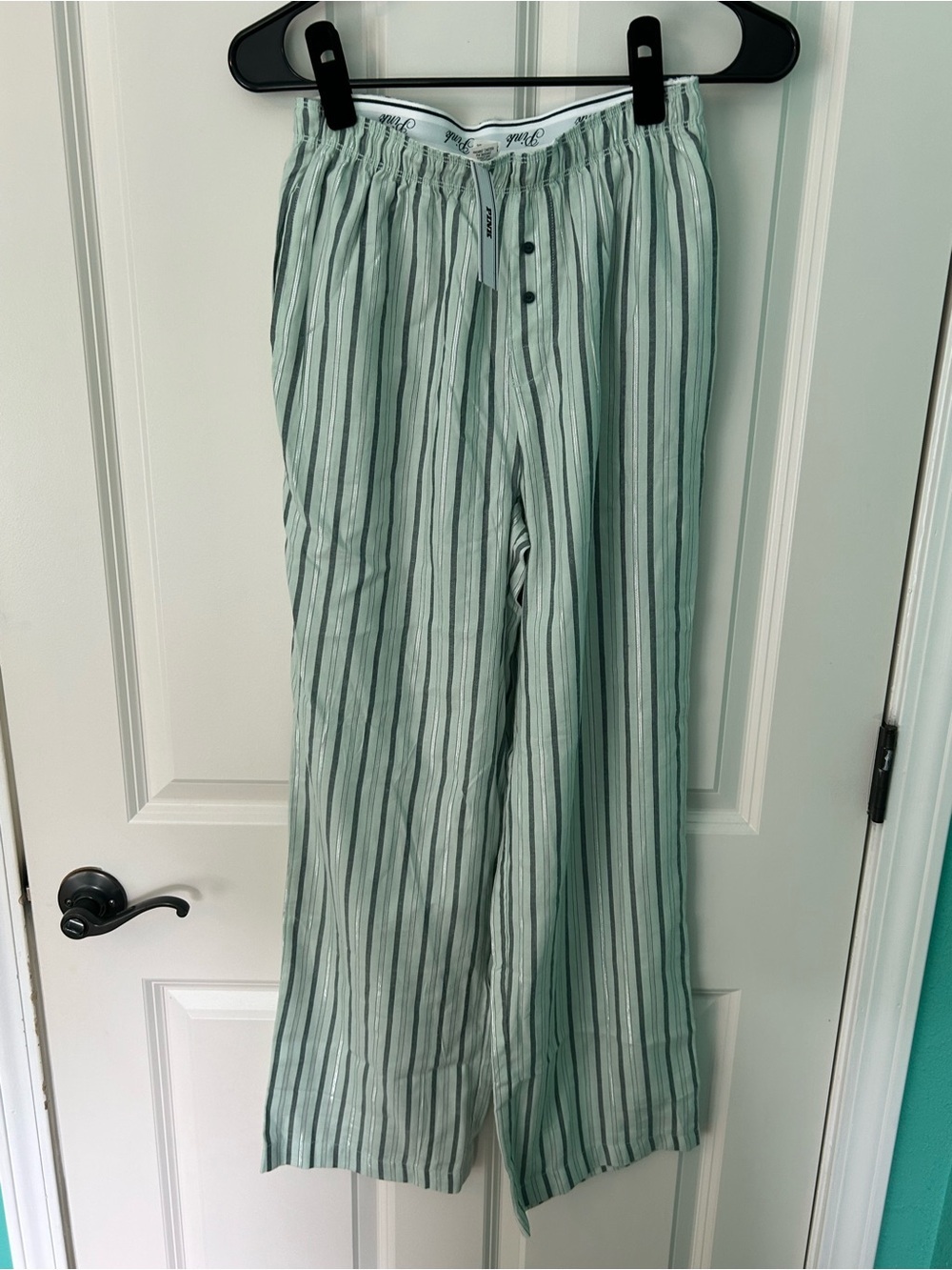 Victoria's Secret Green Striped Lounge Pants - Picture 4 of 5
